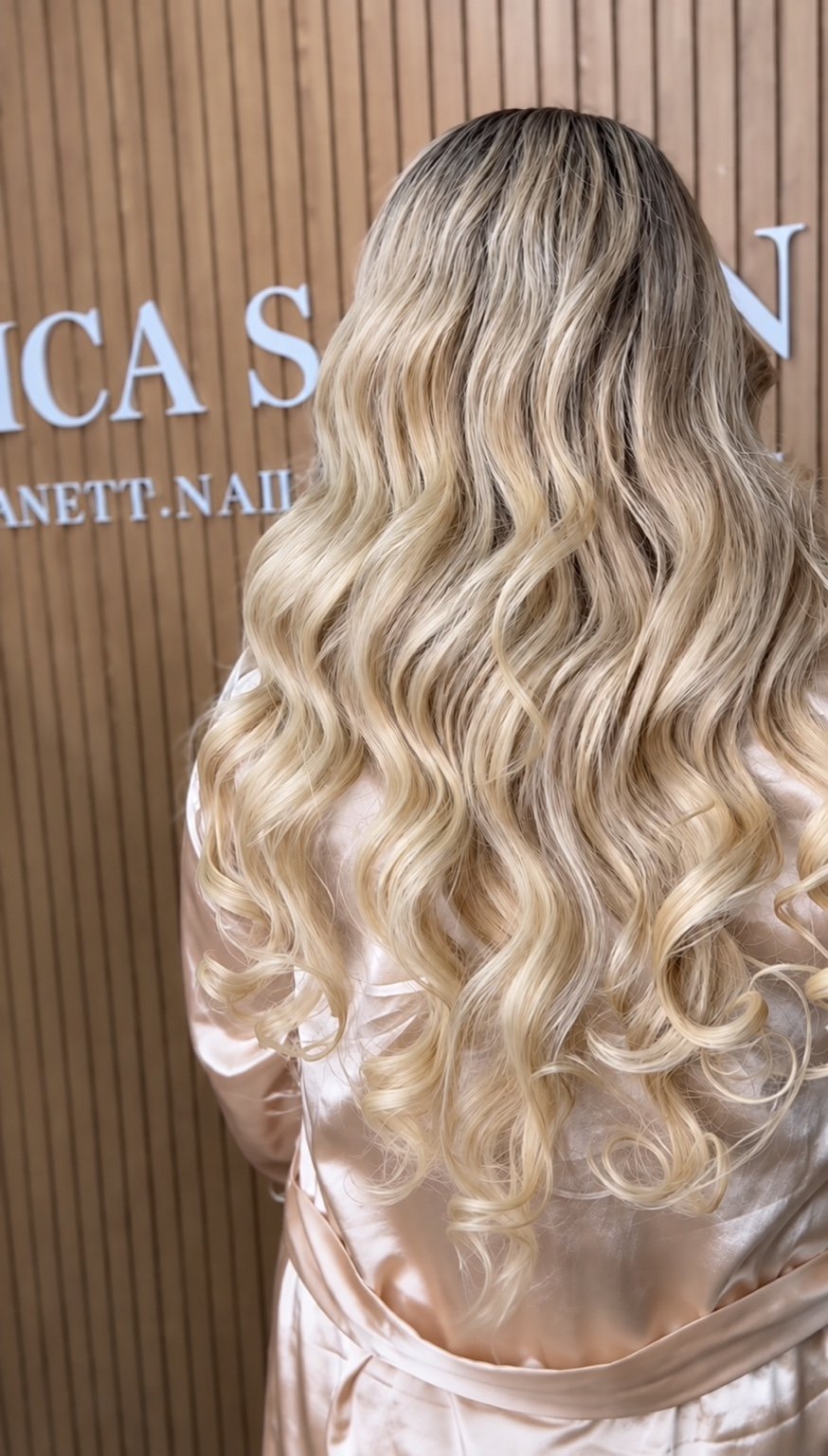 Extensiones de cabello en Tóxica Salón